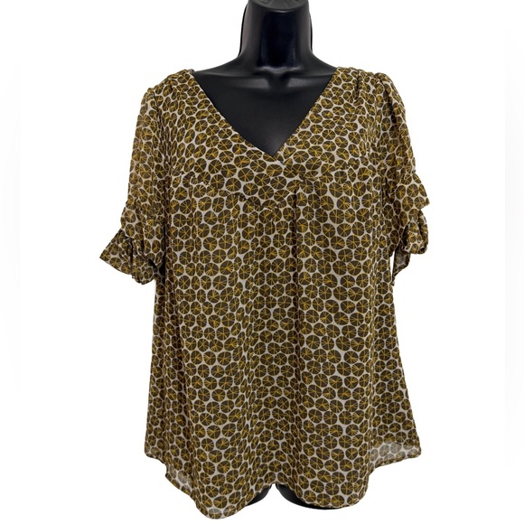 Patterned V-Neck Blouse with Bow-Tie Sleeves- X-Large - Picture 3 of 6